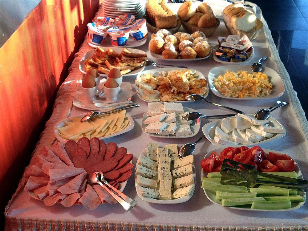 Monet Hotel Plovdiv Restaurant photo